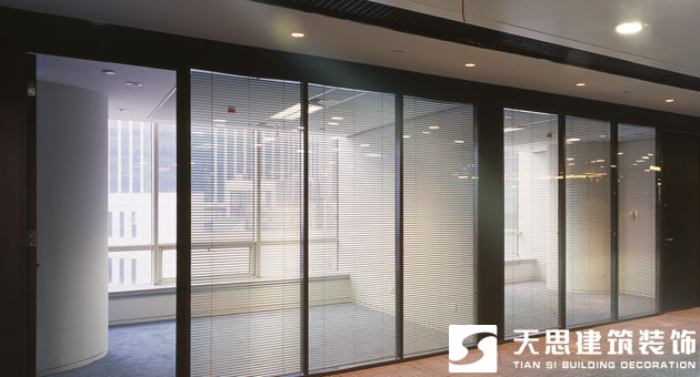 <a href=http://m.elecalloy.com.cn/ target=_blank class=infotextkey>合肥辦公室裝修</a>玻璃